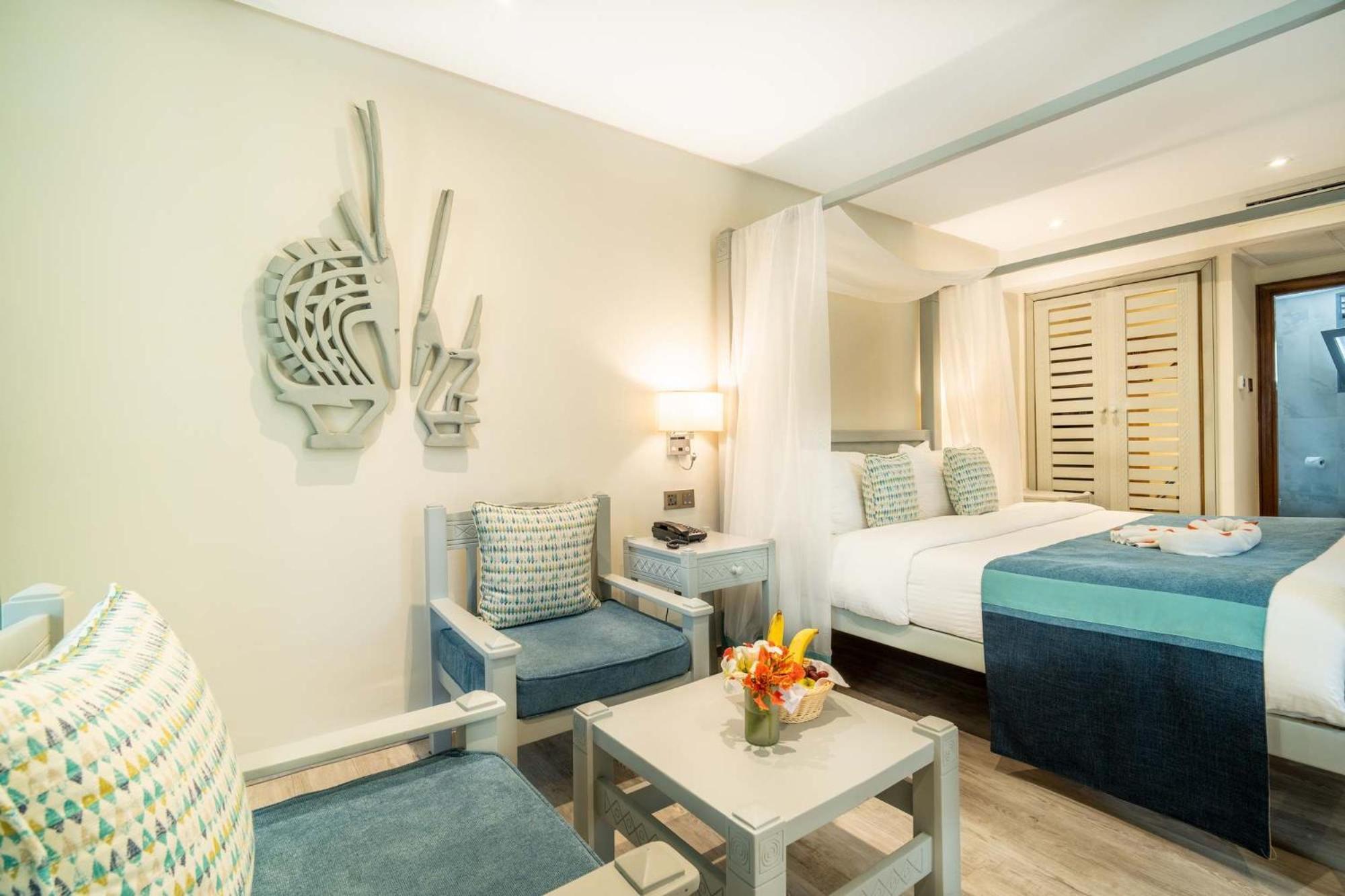 Double or Twin Room Garden View